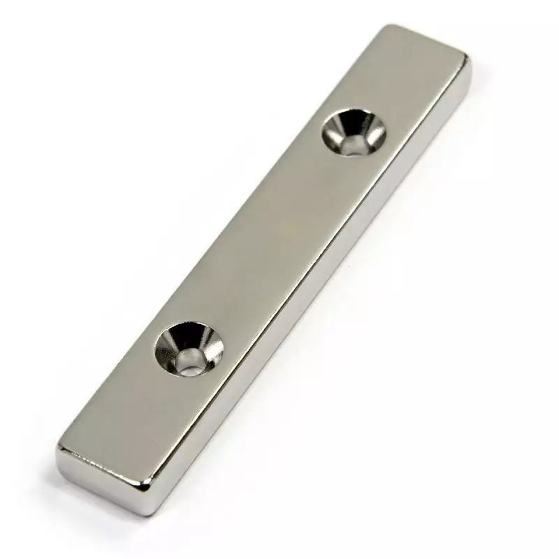 Seglar með 2 götum N52 – 60 x 10 x 3 mm (3.5/7 mm göt) – 1 stk